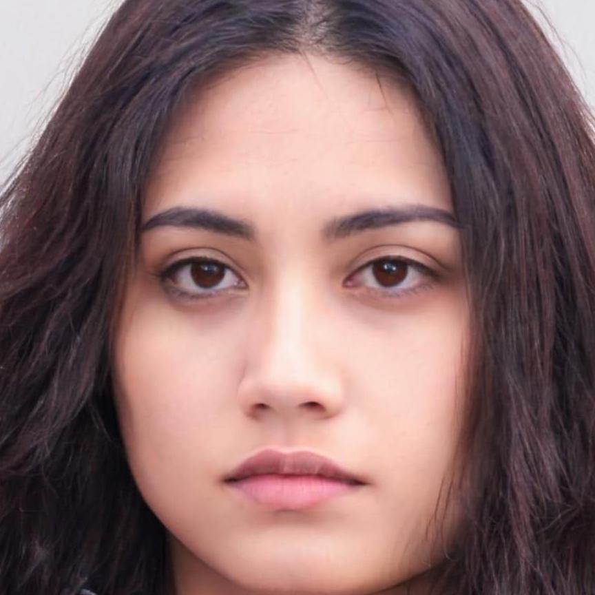 Suzie Iris